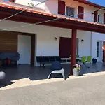 Ursuya 3 Etoiles De Plain-pied Idealement Situe Hasparren