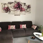 Ursuya 3 Etoiles De Plain-pied Idealement Situe