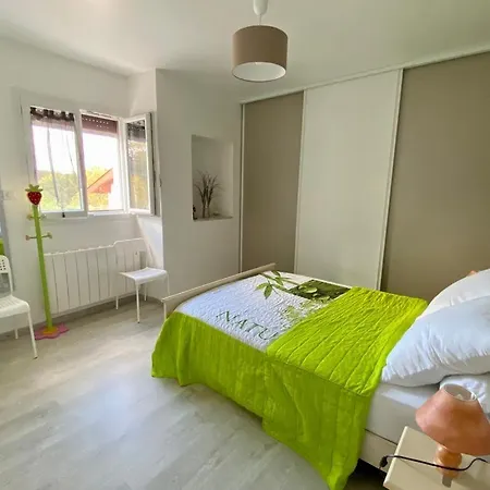Ursuya 3 Etoiles De Plain-pied Idealement Situe