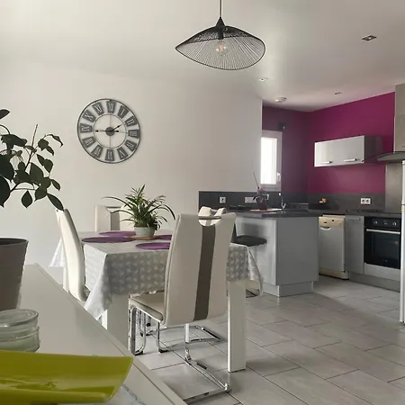 Ursuya 3 Etoiles De Plain-pied Idealement Situe Appartement