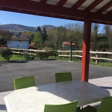 Ursuya 3 Etoiles De Plain-pied Idealement Situe *