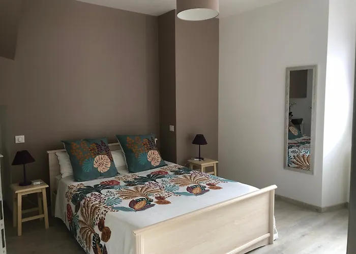 Ursuya 3 Etoiles De Plain-pied Idealement Situe * 阿斯帕朗